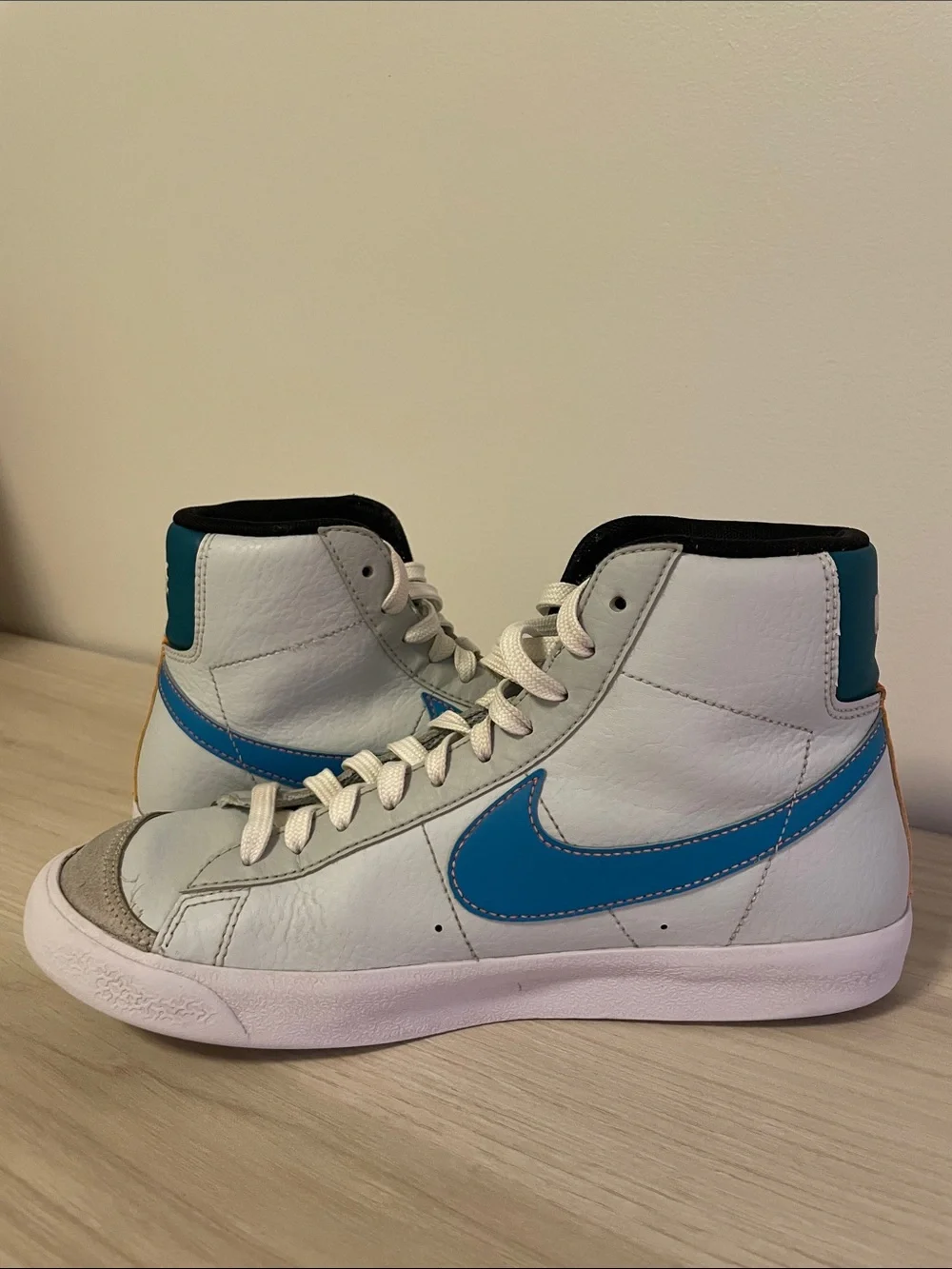 Nike Blazer Mid 77 FD0297-001 Pure Platinum Laser Blue Sneaker GS Size 7Y